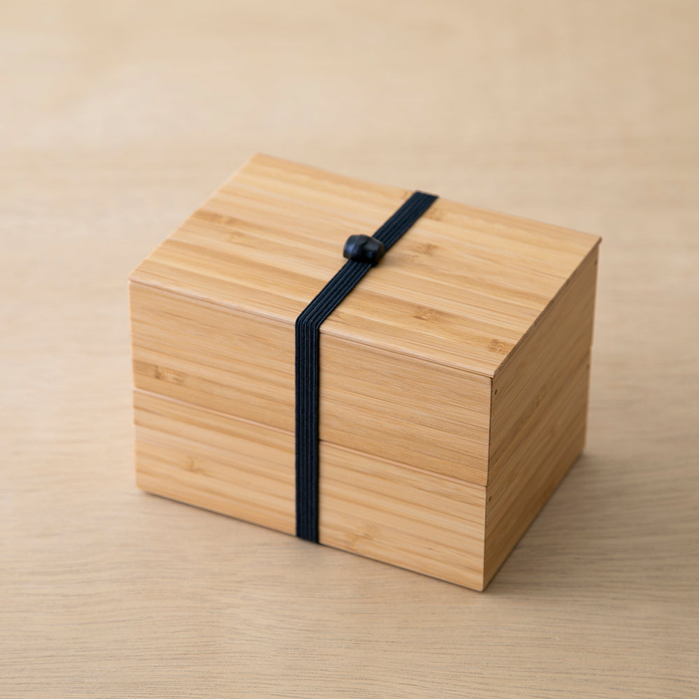 Kochosai Kosuge two-stage lunch box black