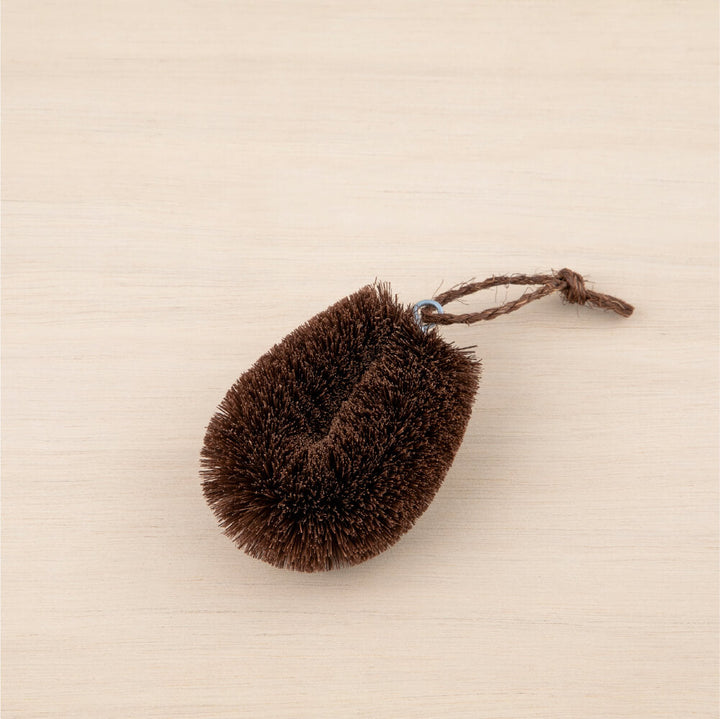 Natural palm scrubbing brush slim small