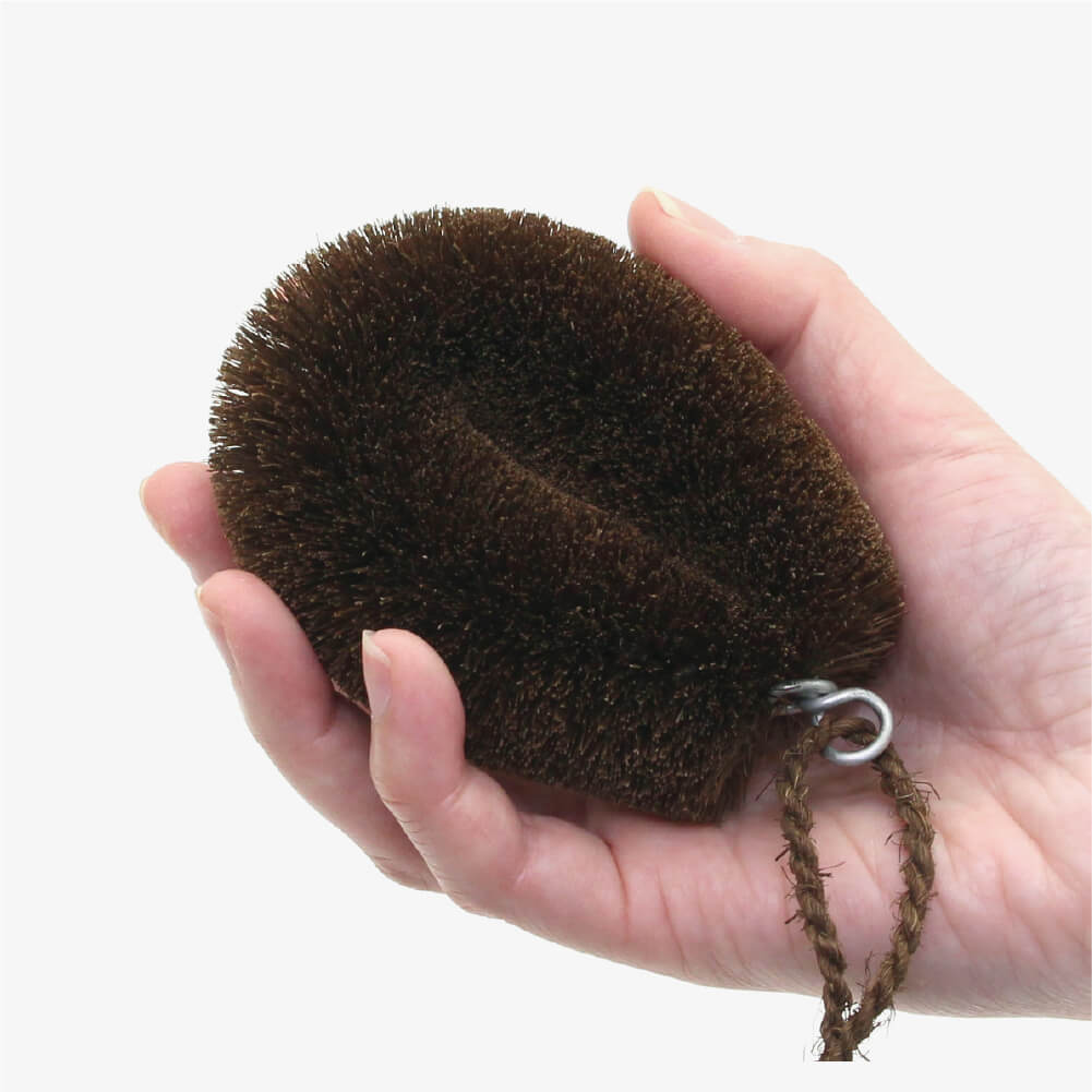 Natural palm scrubbing brush slim small