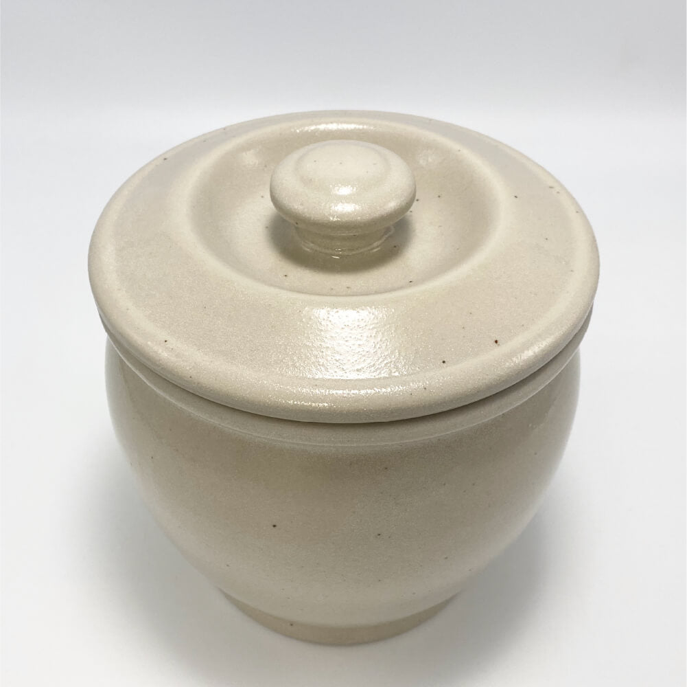 Yamanjo zelkova kiln Kame with lid (1.2 sho) White